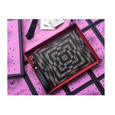 Gucci 411768 GG Supreme pouch With Square