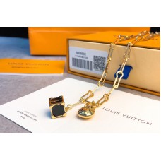 Louis Vuitton M68933 LV Minigram necklace