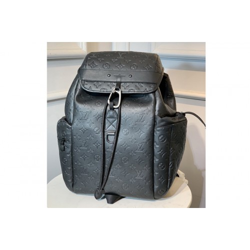 Shop Louis Vuitton Discovery Discovery backpack (M43680) by design