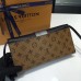 Louis Vuitton Monogram Reverse Canvas Column Clutch Bag M44101 2017(75302)