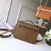 Louis Vuitton Pochette Metis Monogram Reverse Canvas M41465