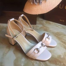 Gucci leather t-strap mid-heel 6cm sandal white 01