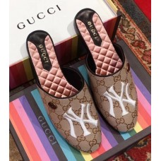 Gucci Original GG Slipper with NY Yankees™ Patch 537089 Beige 2018