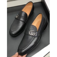 Gucci Leather Men's Loafer With GG Black