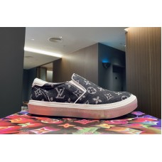 Louis Vuitton 1A5AV5 LV Trocadéro richelieu sneaker in Black Monogram Denim