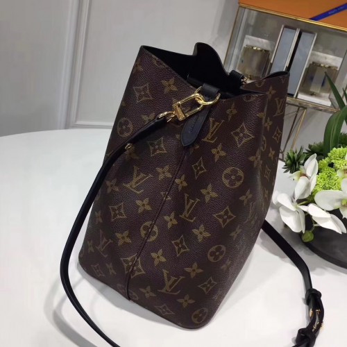 m44020 louis vuitton price