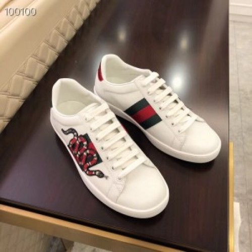 Gucci Men's Ace Embroidered Kingsnake Sneaker - 491