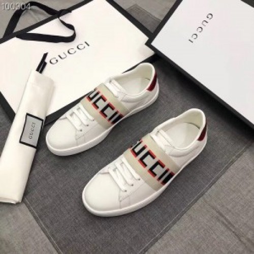 gucci sneakers stripe